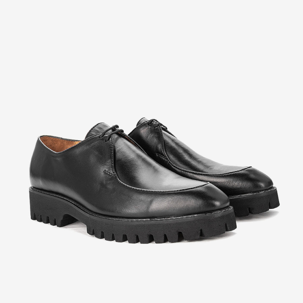 EMERSON in Black