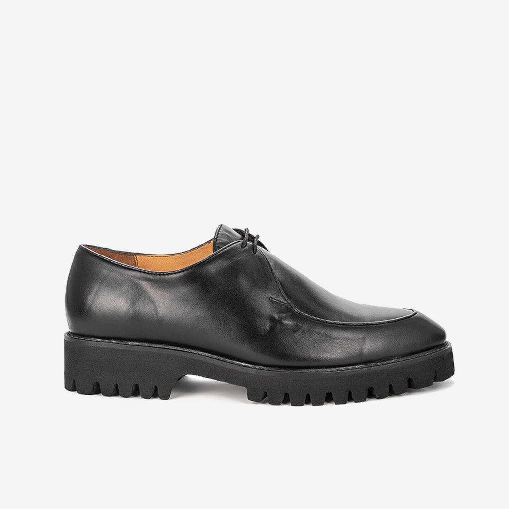 EMERSON in Black