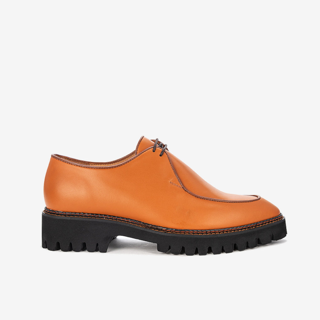 EMERSON in Tan