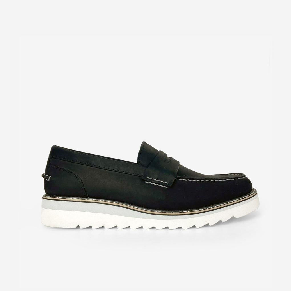 LANDER in Black
